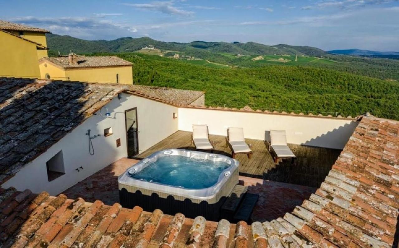 Elegant Villa Wing Of Castello Di Cacchiano By Vacavilla Monti di Sotto Luaran gambar